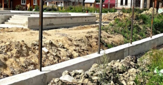 Фундамент под забор заказать в Арзамасе - заливка фундамента для забора | от 1541 за п.м.